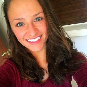 Meet your Posher, Karissa